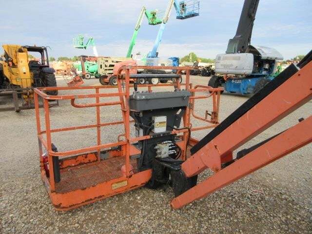 2016 JLG 600AJ-6