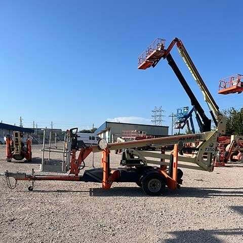 2018 JLG T350
