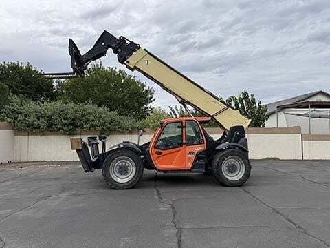 2017 JLG 1255-20
