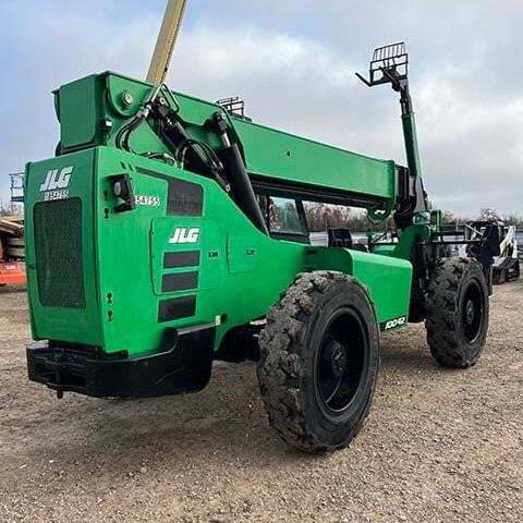 2017 SkyTrak 10042-5