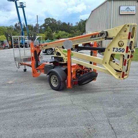2018 JLG T350-4