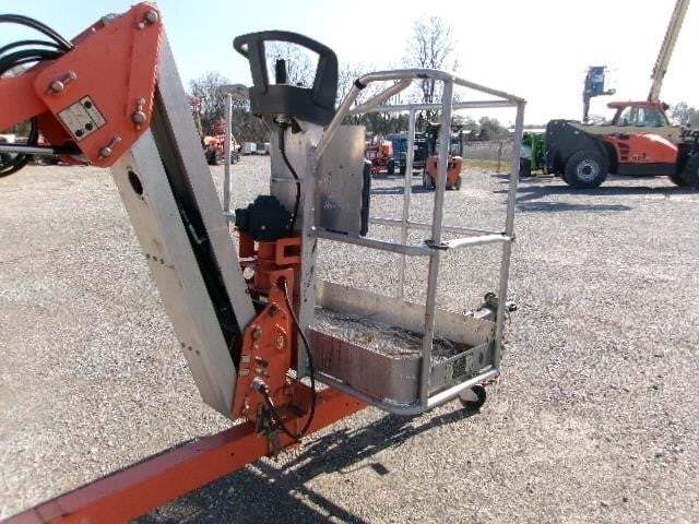 2018 JLG T500J-8