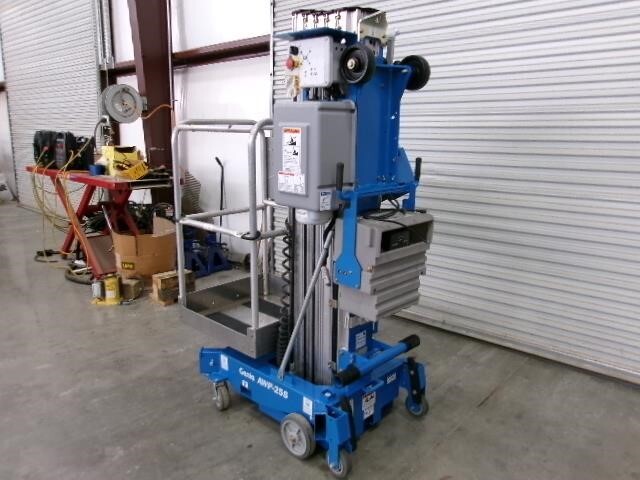2020 Genie AWP-25S-5