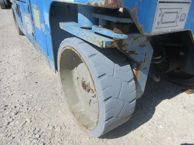 2016 Genie GS-2632-8