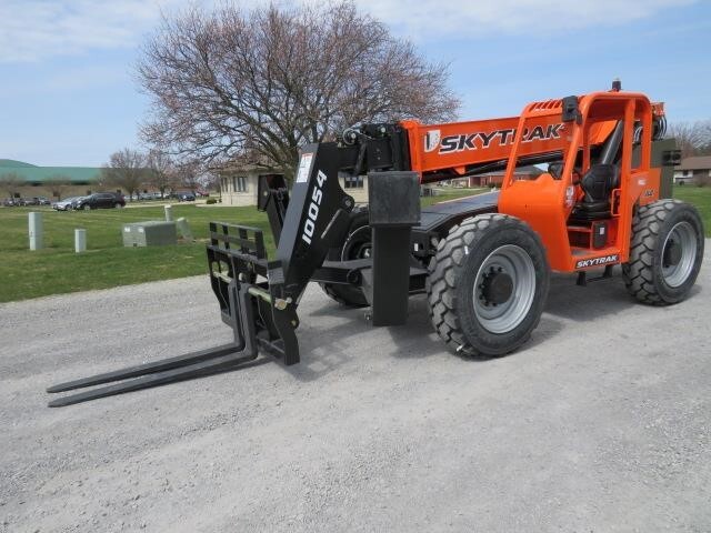 2025 SkyTrak 10054-8