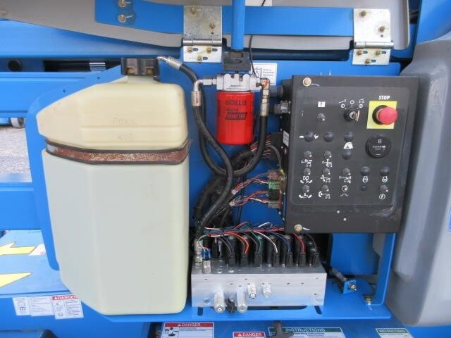 2016 Genie Z-45/25J DC-19