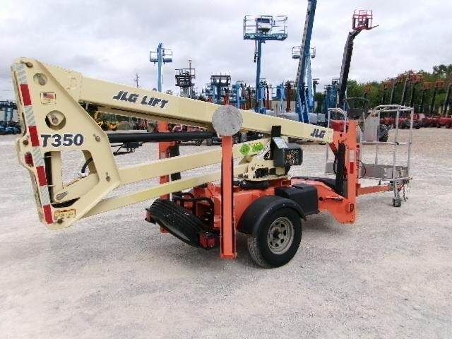 2018 JLG T350-3