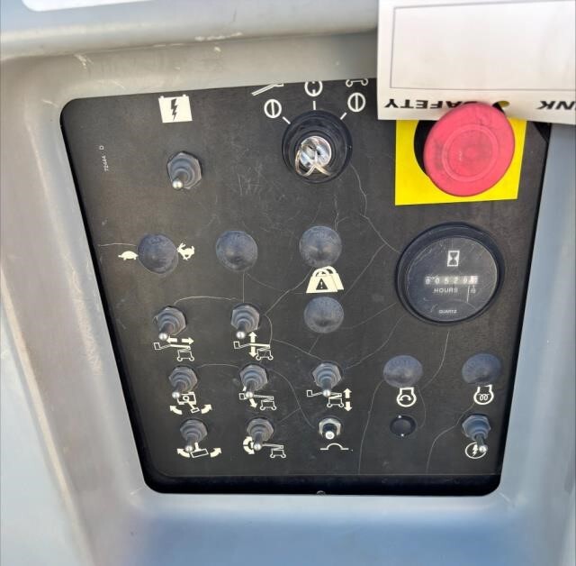 2018 Genie Z-45/25J DC-5