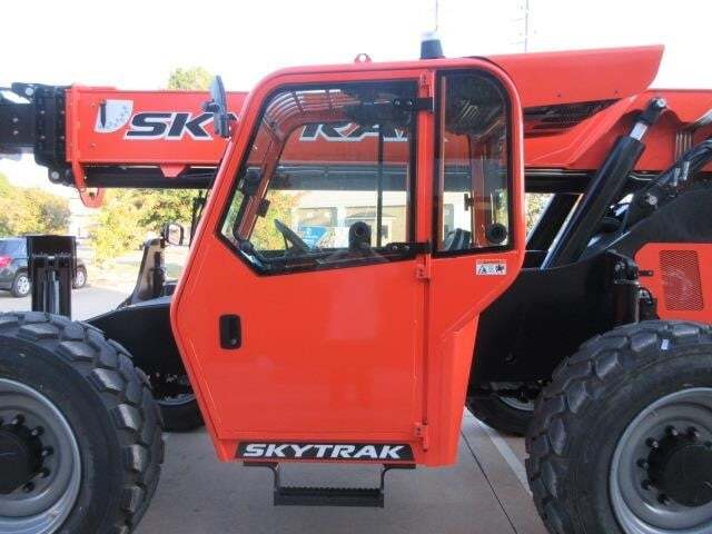 2025 SkyTrak 10054-21