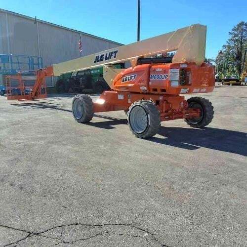 2017 JLG M600JP-2
