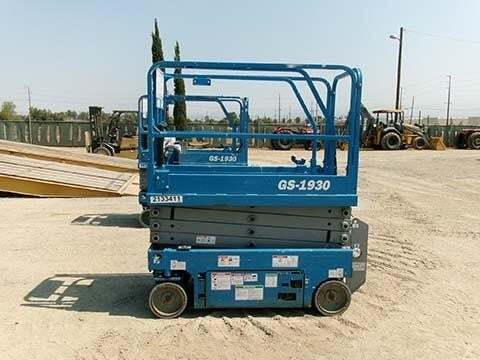 2018 Genie GS-1930