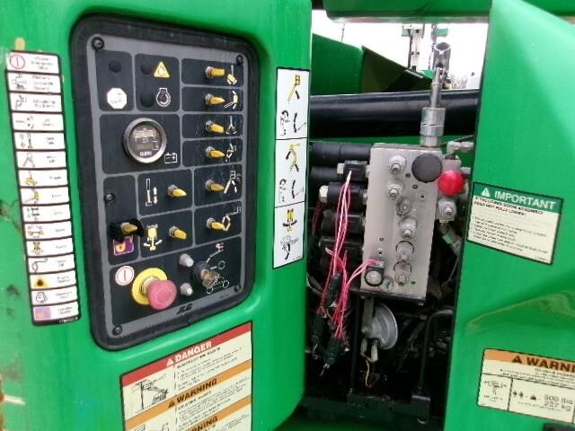 2015 JLG E400AJPN-13