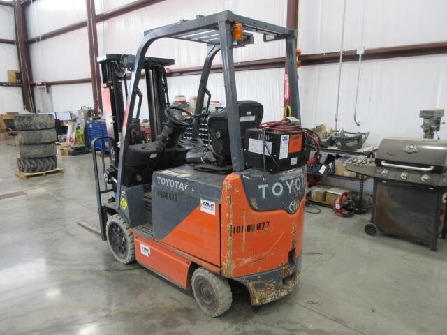 2017 Toyota 8FBCU25-4