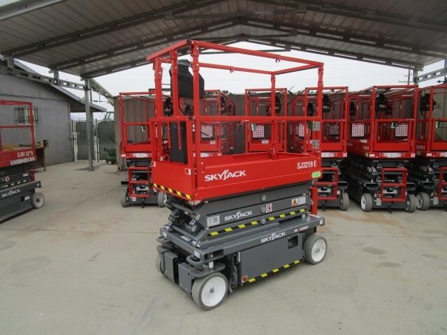 2025 Skyjack SJ3219E-2