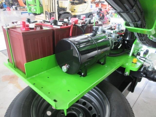 2025 Niftylift AT34T-22