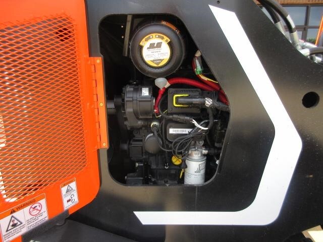 2025 SkyTrak 6042-15