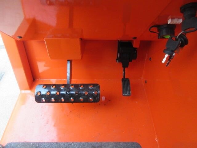 2025 SkyTrak 12054-32