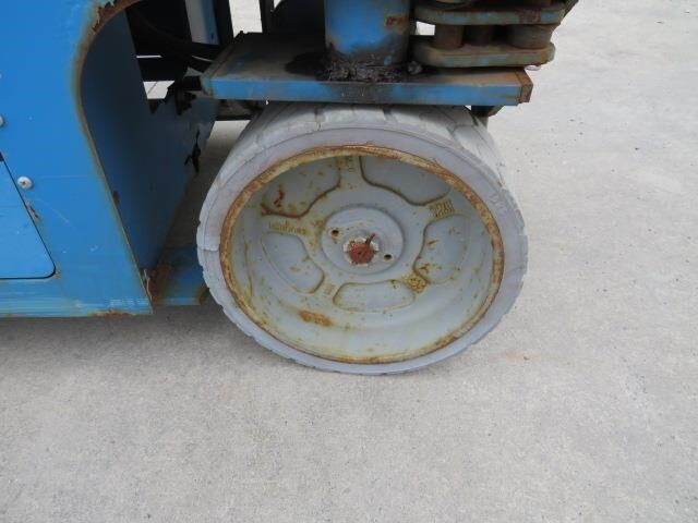 2017 Genie GS-2632-14