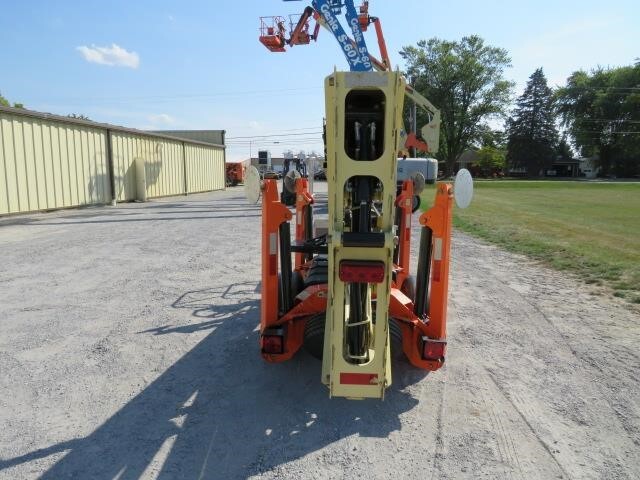 2018 JLG T350-7