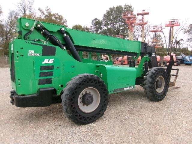 2017 SkyTrak 10042-3