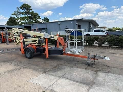 2018 JLG T350-3