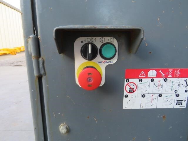2013 Skyjack SJ9250 RT-14