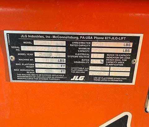 2017 JLG 450AJ-17