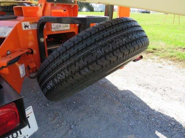 2018 JLG T350-13