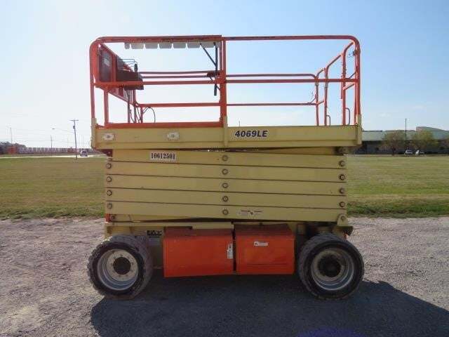 2017 JLG 4069LE-5