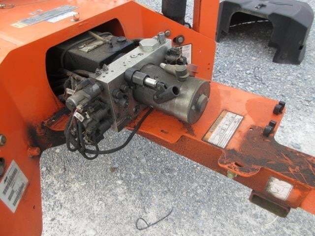 2018 JLG T350-17