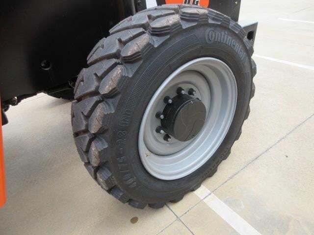 2025 SkyTrak 10054-14