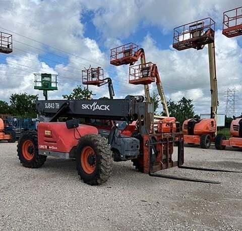 2017 Skyjack SJ843 TH-4