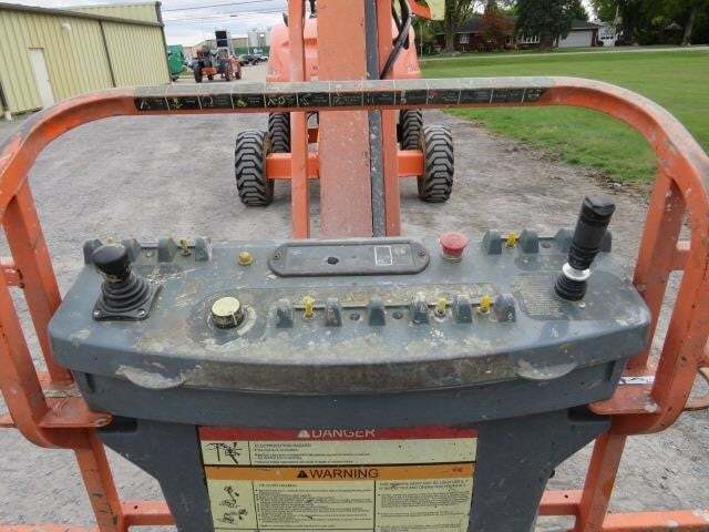 2013 JLG 460SJ-10