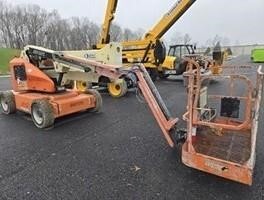 2013 JLG E450AJ-3