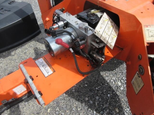 2018 JLG T350-17