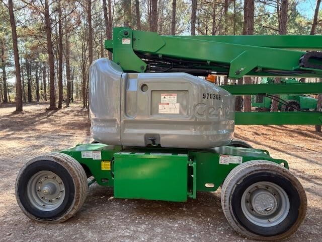 2016 Genie Z-45/25J DC-8