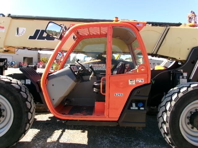 2022 JLG 1255-18