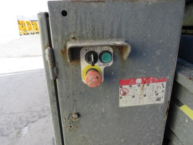 2013 Skyjack SJ9250 RT-13