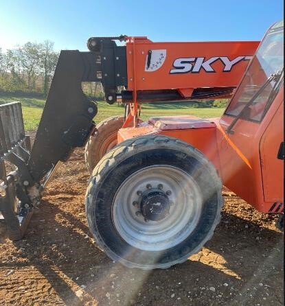 2018 SkyTrak 8042-4