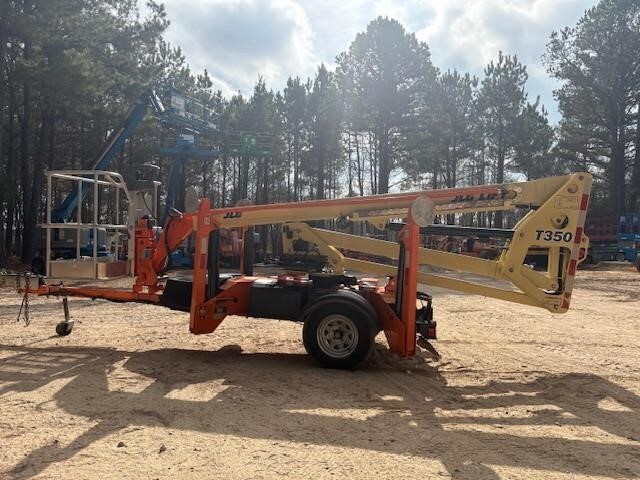 2018 JLG T350-2