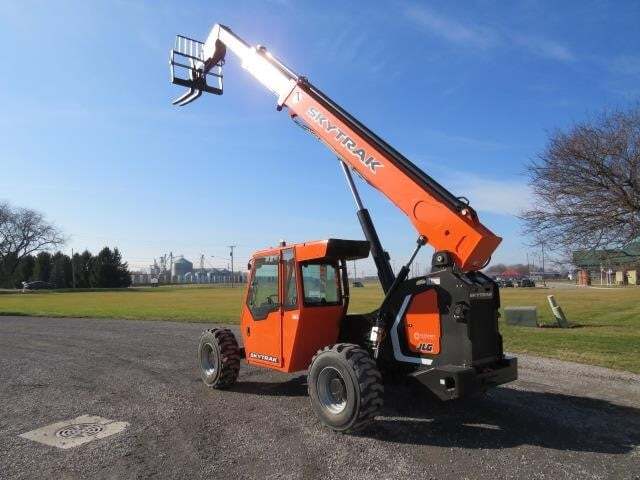 2025 SkyTrak 6042-24