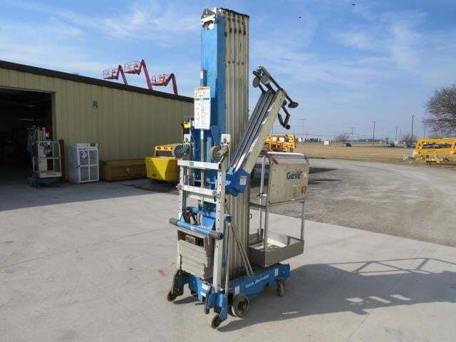 2009 Genie AWP-40S-4