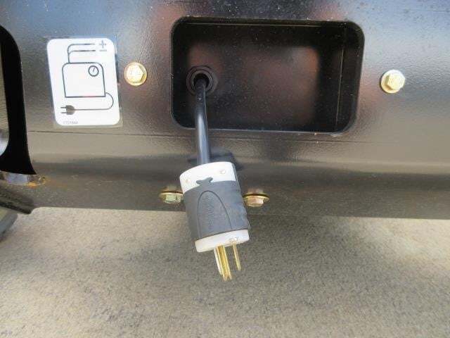 2025 JLG E400AJPN-20