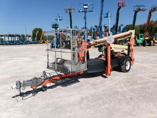 2018 JLG T350
