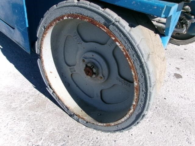 2018 Genie GS-3246-7