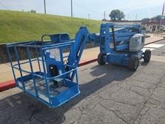 2013 Genie Z-45/25J DC