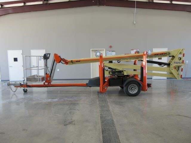 2024 JLG T500J