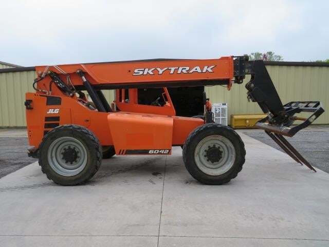 2020 SkyTrak 6042-5