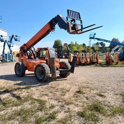 2016 SkyTrak 10054-2