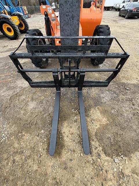 2017 SkyTrak 6042-33